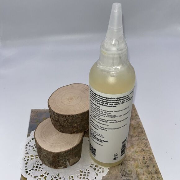 Olaplex No. 0 Intensive Bond Building Hair Treatment Squeeze Bottle- 5.2 fl Oz - Picture 3 of 4